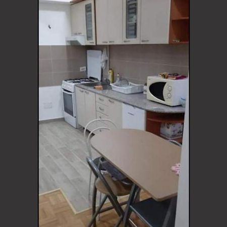 East Gate Apartment Studio Скопие Екстериор снимка